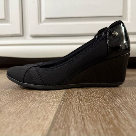 Anne Klein Sport Women's Black Wedge Shoe Sz 7.5 - Picture 4 of 10